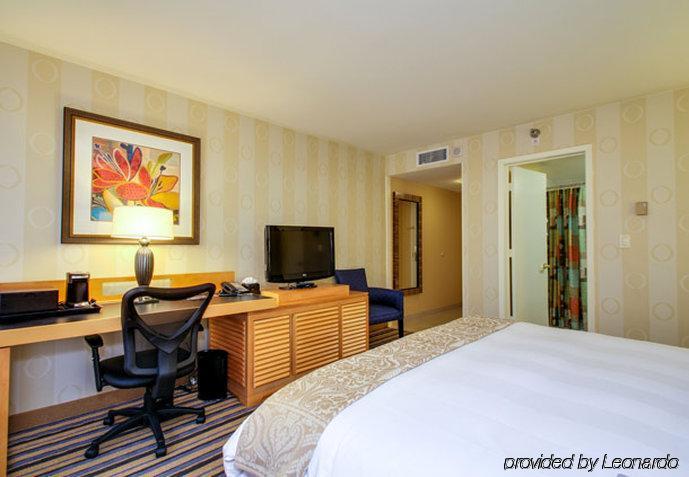 Renaissance Des Moines Savery Hotel Habitación foto