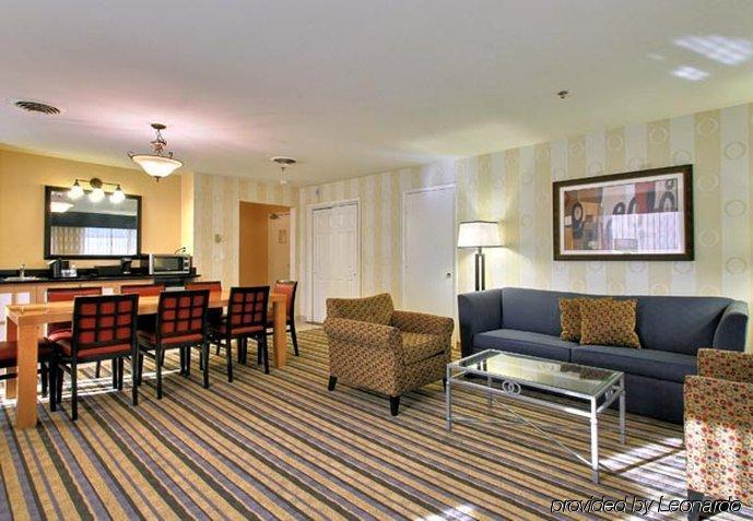 Renaissance Des Moines Savery Hotel Habitación foto