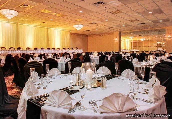 Renaissance Des Moines Savery Hotel Facilidades foto